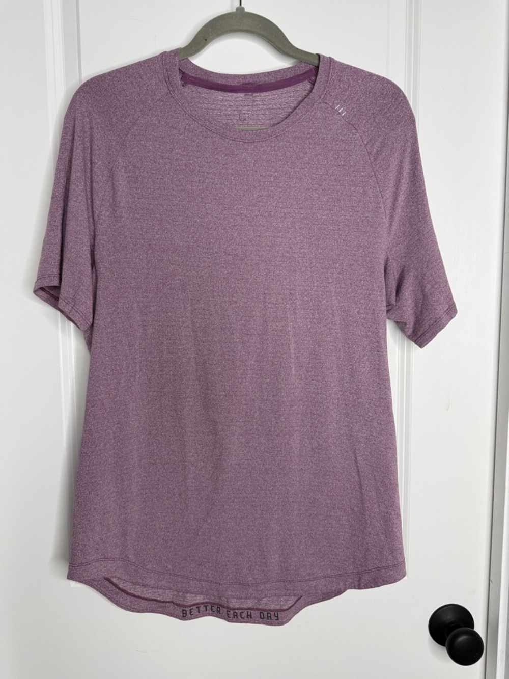 Men’s lululemon Heather Purple Short Sleeve Active Tee EUC L